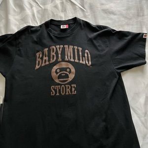 Men’s Bathing Ape Baby Milo t-shirt in XL in black and brown